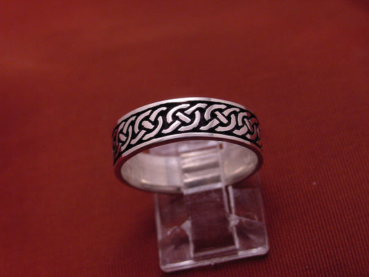 Stewarts Band Ring